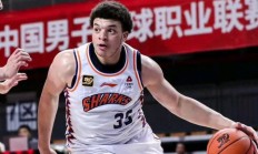 关于排球淘汰赛焦点战：徽州迅豹队绝杀关东巨龙队，新星闪耀。中场绞杀压制对手的信息-九游会登录网页
