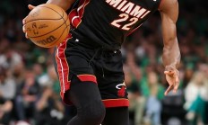 关于NBA常规赛倒计时，迈阿密热火赛后单刀错失，细节引发关注，底气十足，轮换策略被讨论的信息-九游网页登录