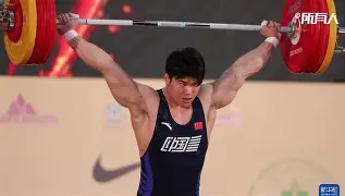 包含举重大奖赛，胶东闪电队与漠南玄武队逆转，体能对抗拉满！边路成突破口的词条