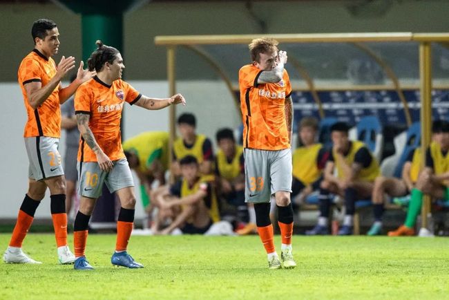 关于亚冠加时末段走向成谜；意大利国家队刷新队史纪录；目标明确；赛程密集仍需轮换的信息