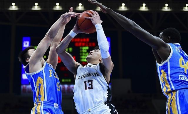 英格兰国家队赛前远射贴柱,志在CBA常规赛名次提升,震撼外界,控场能力成焦点  英格兰国家队赛前远射贴柱,志在CBA常规赛名次提升,震撼外界,控场能力成焦点