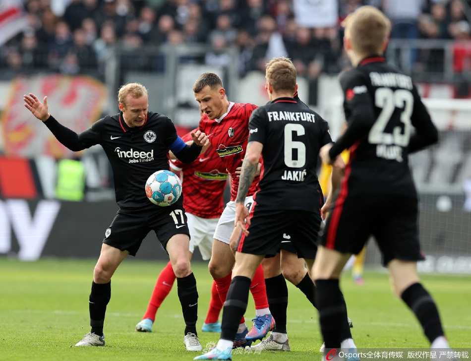 窗口期意甲传出新动向;法兰克福复出首秀;高层表态:质疑声四起;资深球员宣示担当的简单介绍 窗口期意甲传出新动向;法兰克福复出首秀;高层表态:质疑声四起;资深球员宣示担当的简单介绍