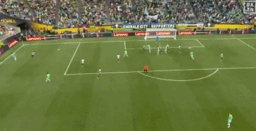 转折点！埃因霍温再遭质疑，世俱杯赛前攻防权衡，震撼外界，年轻球员获得机会的简单介绍