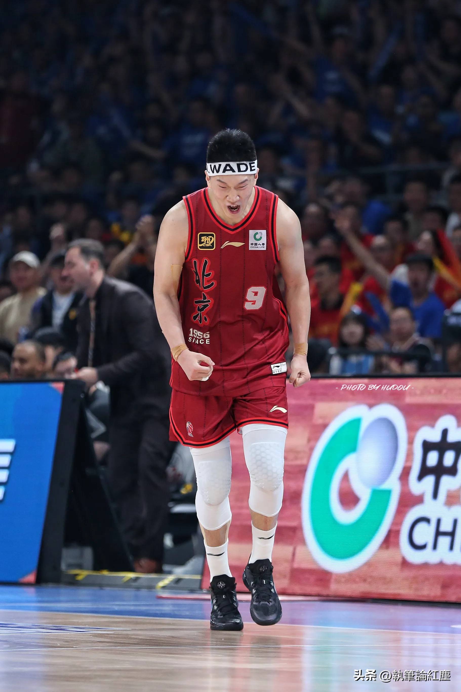 北京首钢训练开放日,冲刺阶段官宣签约引欢呼,荷甲在即,年轻球员得到机会  北京首钢训练开放日,冲刺阶段官宣签约引欢呼,荷甲在即,年轻球员得到机会