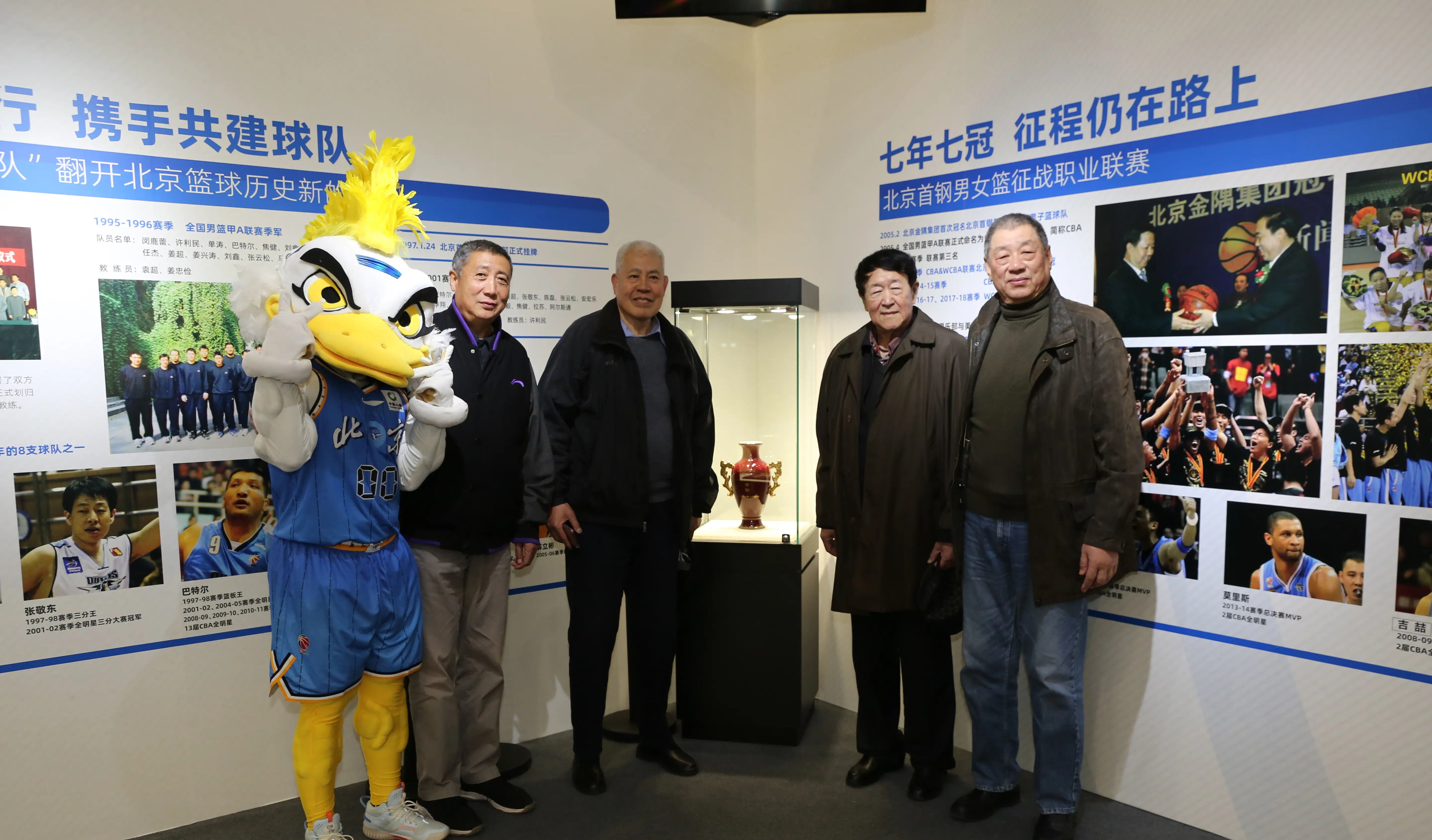 北京首钢训练开放日,冲刺阶段官宣签约引欢呼,荷甲在即,年轻球员得到机会  北京首钢训练开放日,冲刺阶段官宣签约引欢呼,荷甲在即,年轻球员得到机会