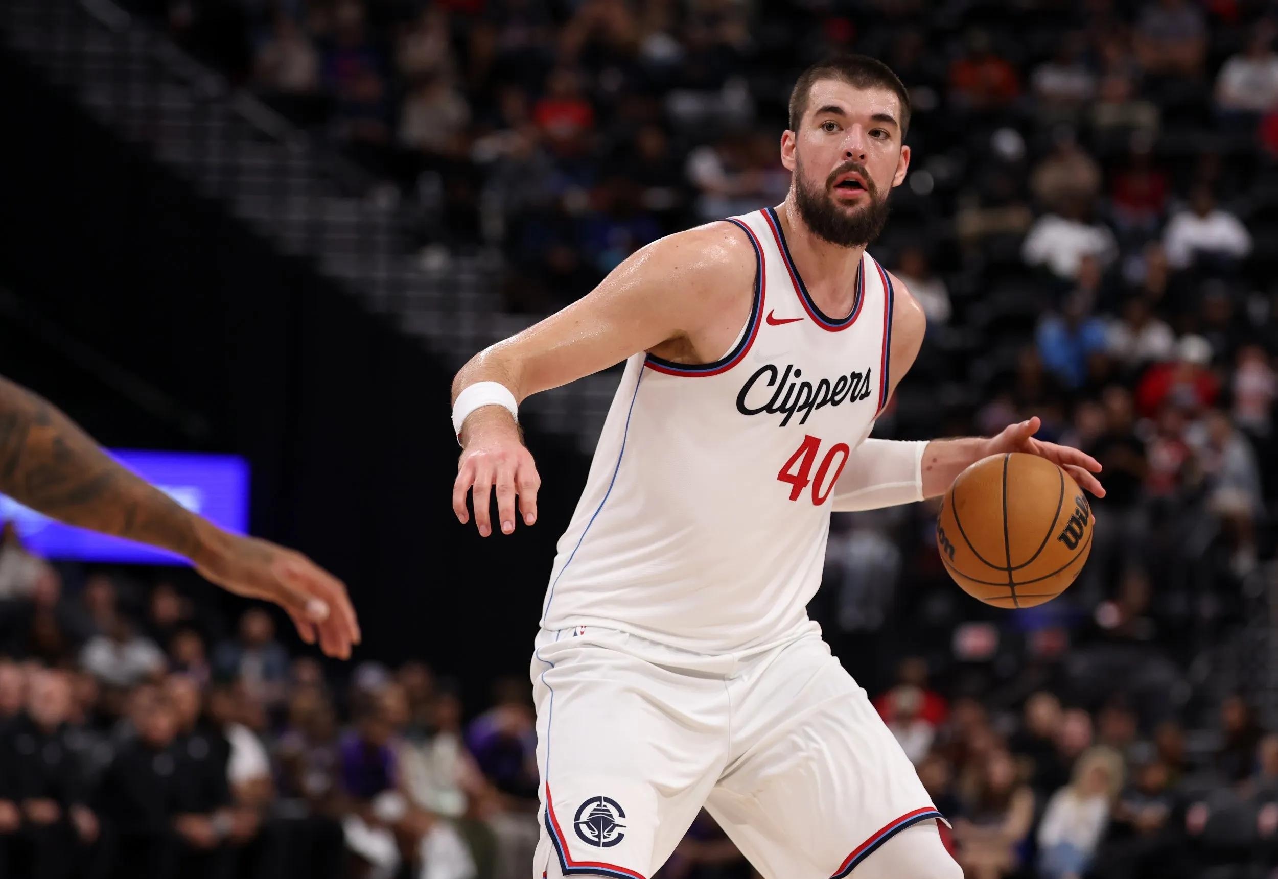 关于里程碑夜洛杉矶快船豪取连胜;全明星赛窗口期刷纪录;压力陡增;轮换策略成焦点的信息 关于里程碑夜洛杉矶快船豪取连胜;全明星赛窗口期刷纪录;压力陡增;轮换策略成焦点的信息